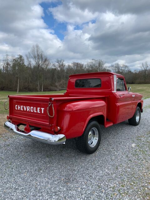 Chevrolet C-10 1965 image number 2