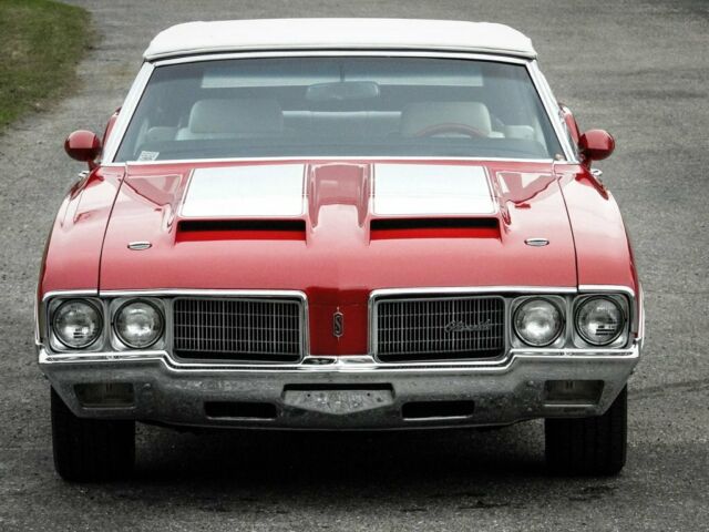 Oldsmobile Cutlass 1970 image number 38