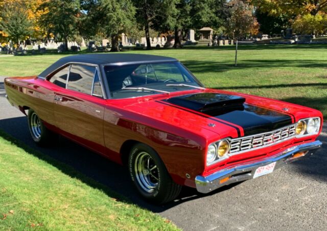 Plymouth Road Runner 1968 image number 12