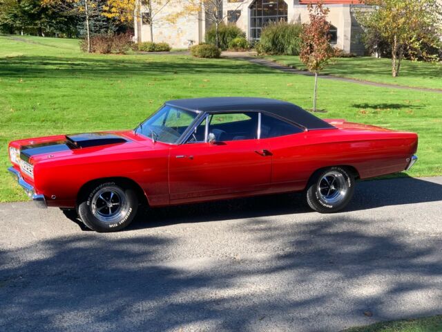 Plymouth Road Runner 1968 image number 30