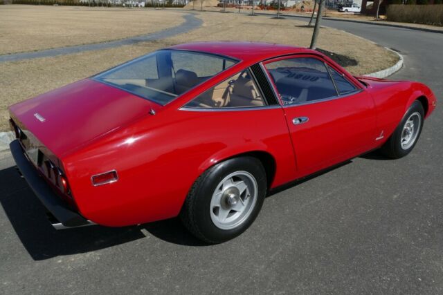 Ferrari 365 GTC/4 1972 image number 28