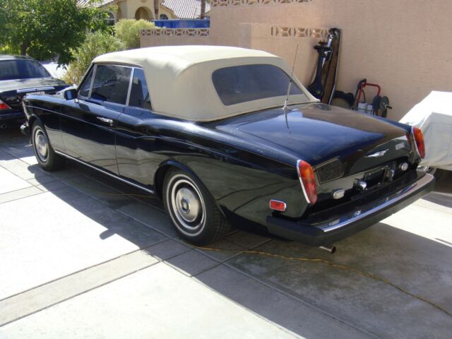 Rolls-Royce Corniche 1973 image number 29