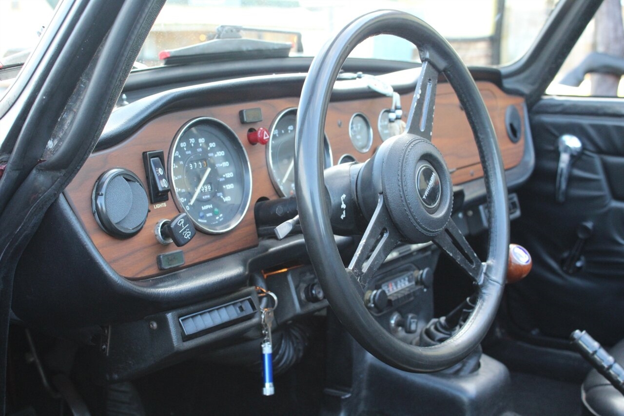 Triumph TR-6 1976 image number 37