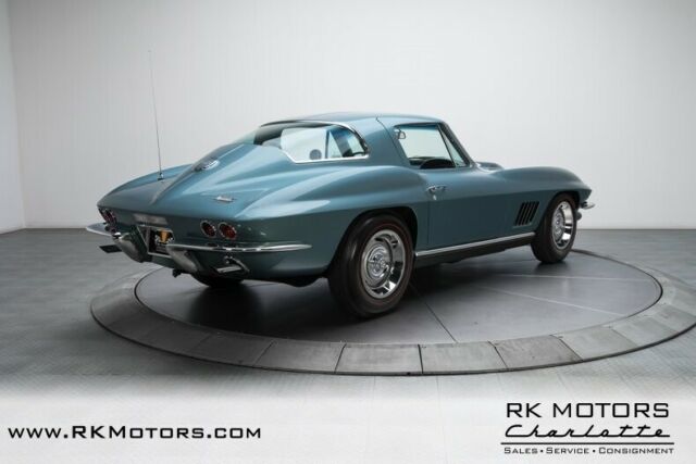 Chevrolet Corvette 1967 image number 27