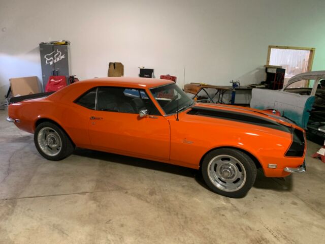 Chevrolet Camaro 1968 image number 2