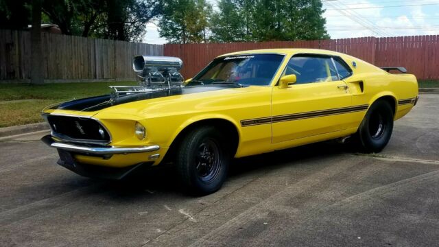 Ford Mustang 1969 image number 24