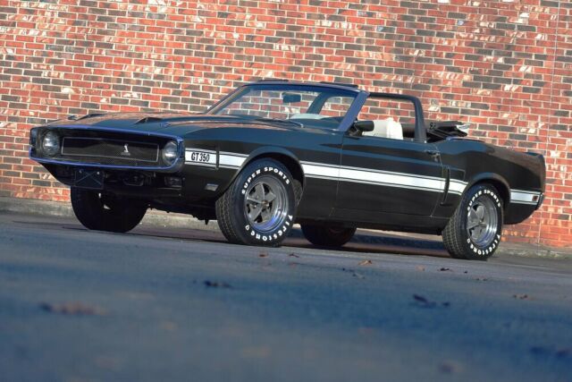 Ford Mustang 1969 image number 28