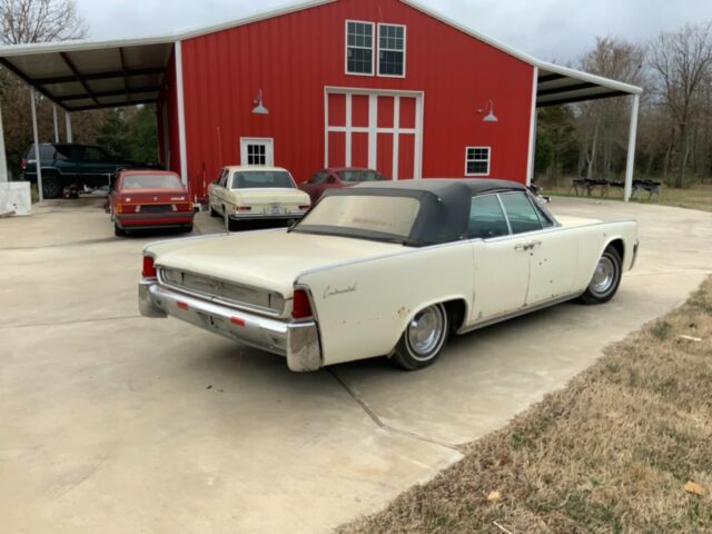 Lincoln Continental 1962 image number 0