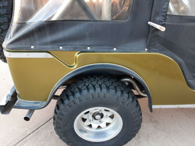 Jeep CJ 1969 image number 6