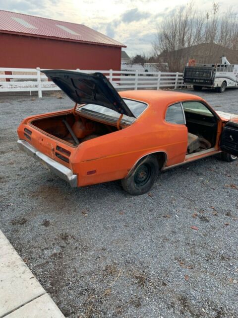 Plymouth Duster 1970 image number 0