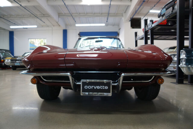 Chevrolet Corvette 1965 image number 10