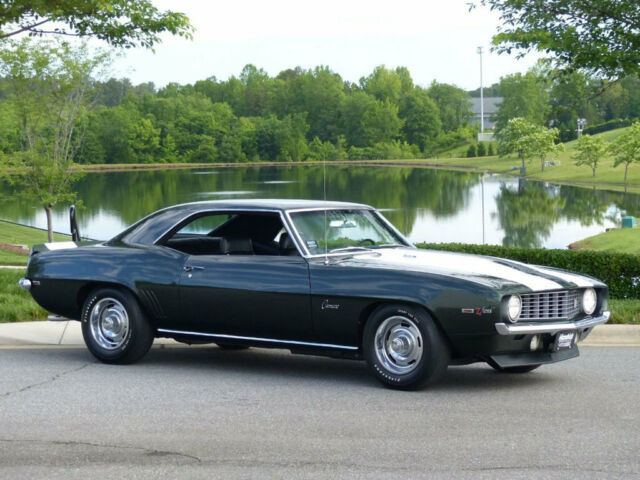 Chevrolet Camaro 1969 image number 2