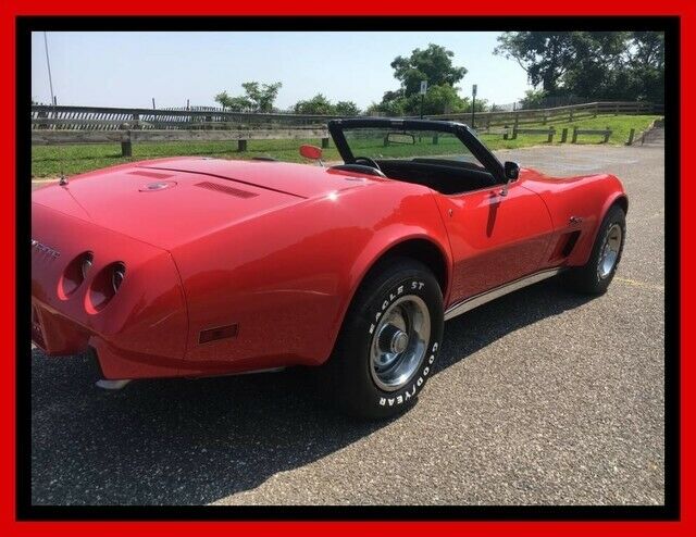 Chevrolet Corvette 1975 image number 37