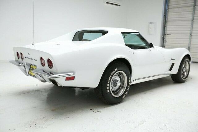 Chevrolet Corvette 1973 image number 6