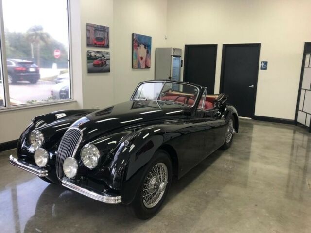 Jaguar XK 1953 image number 27