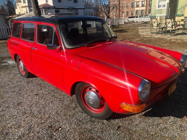 Volkswagen Squareback 1970 image number 0