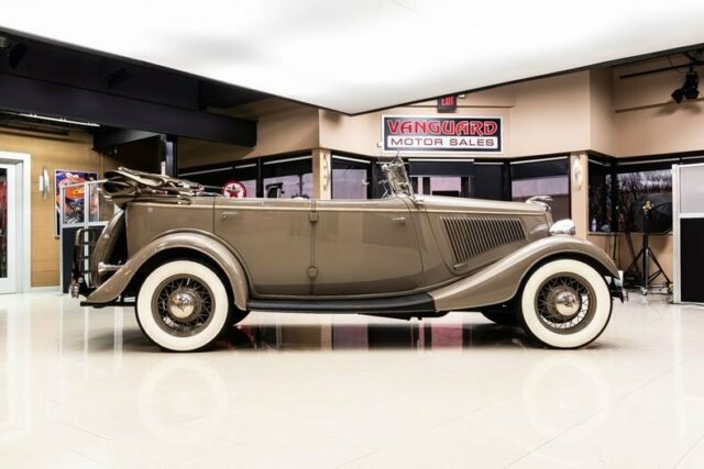 Ford Phaeton 1934 image number 10