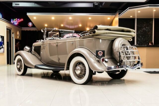 Ford Phaeton 1934 image number 15