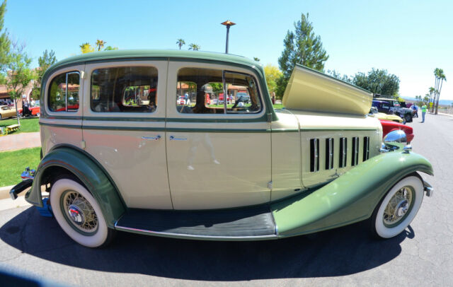 Buick Century 1933 image number 20