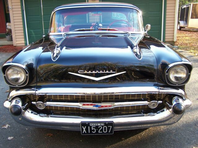 Chevrolet Bel Air/150/210 1957 image number 14