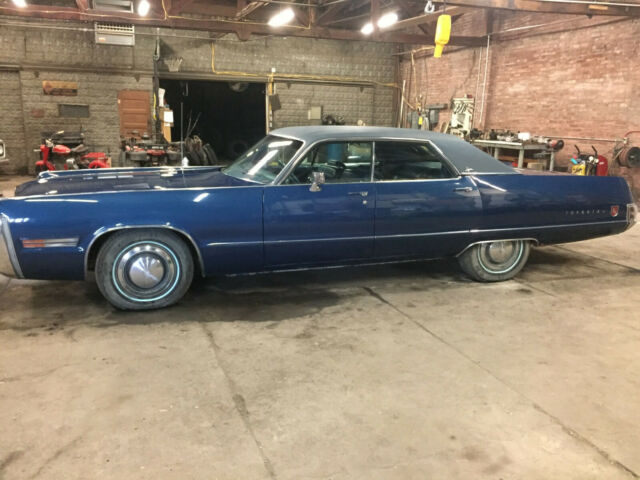 Chrysler Imperial 1973 image number 1