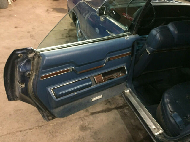 Chrysler Imperial 1973 image number 42