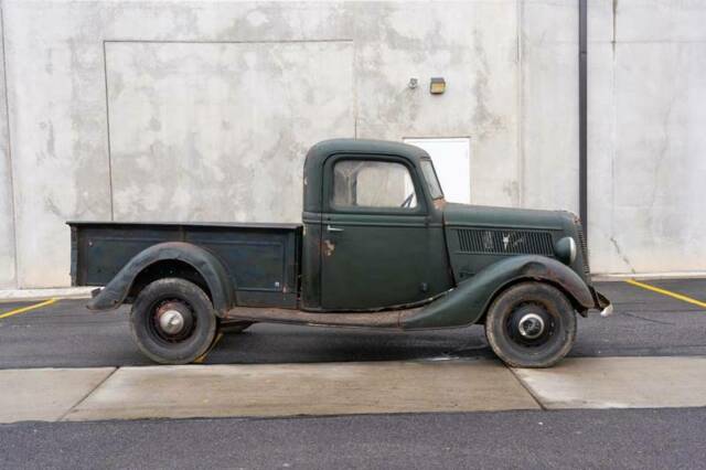 Ford F-100 1937 image number 1