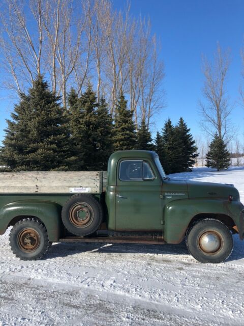 International Harvester R-120 1955 image number 13