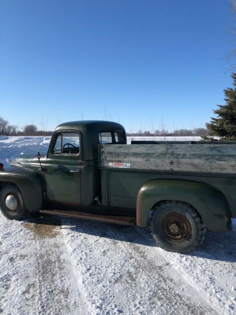 International Harvester R-120 1955 image number 29