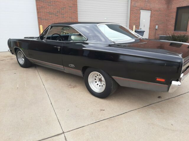 Plymouth GTX 1969 image number 0