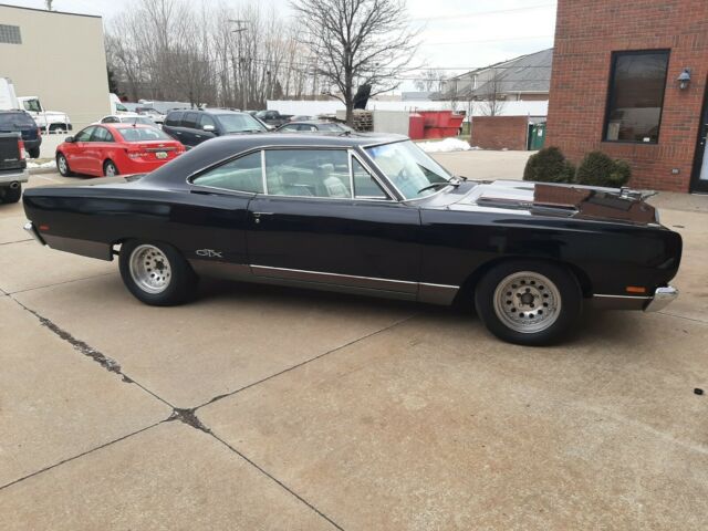 Plymouth GTX 1969 image number 4