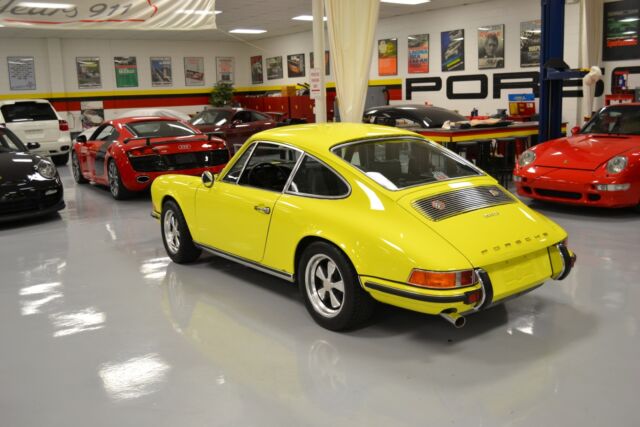 Porsche 911 1970 image number 3