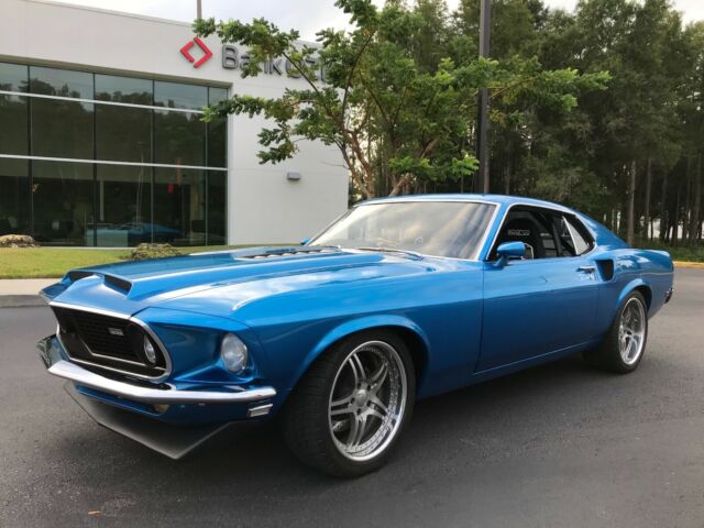 Ford Mustang 1969 image number 2