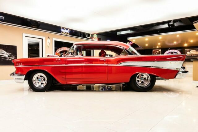 Chevrolet Bel Air/150/210 1957 image number 16