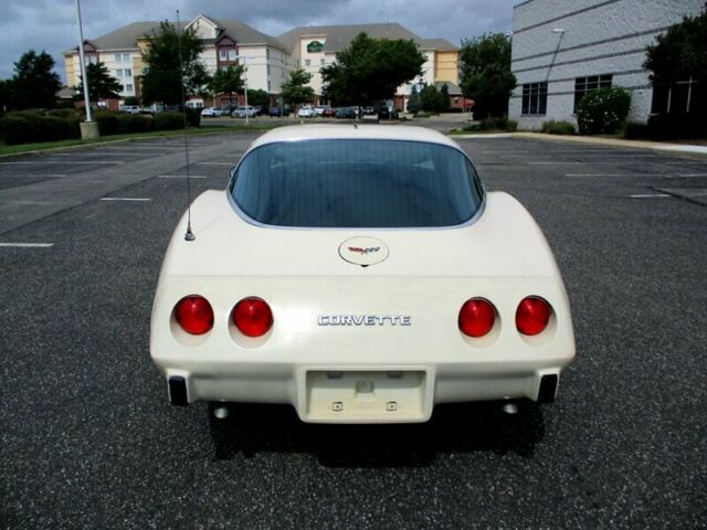 Chevrolet Corvette 1979 image number 36