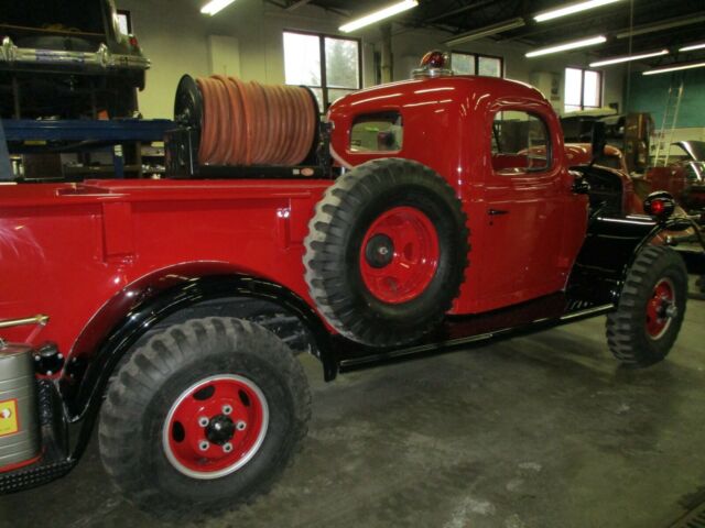 Dodge Power Wagon 1948 image number 10