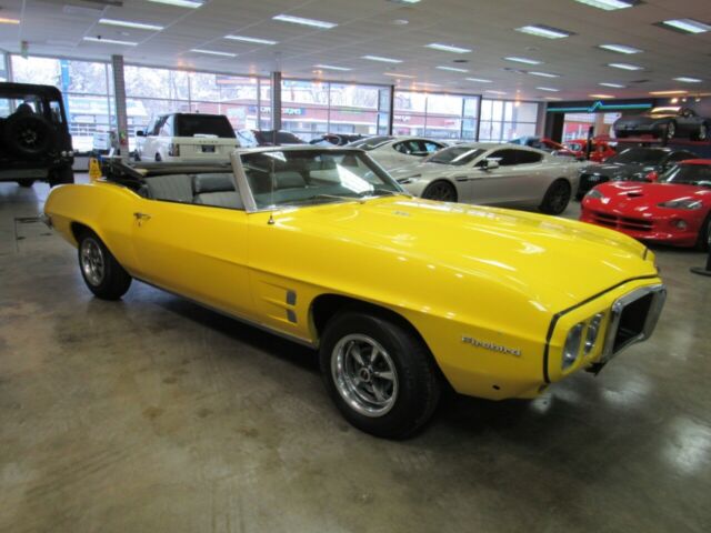 Pontiac Firebird 1969 image number 21