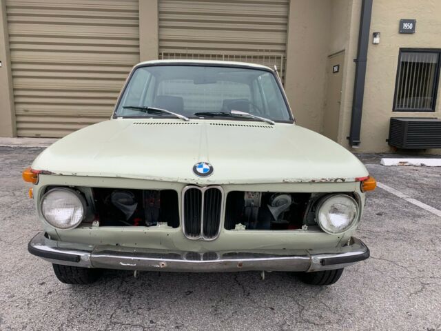 BMW 2002 1971 image number 22