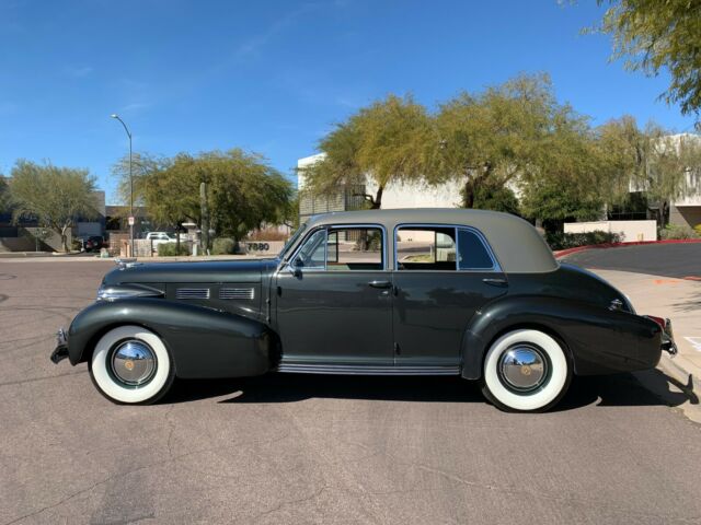 Cadillac Fleetwood 1940 image number 2