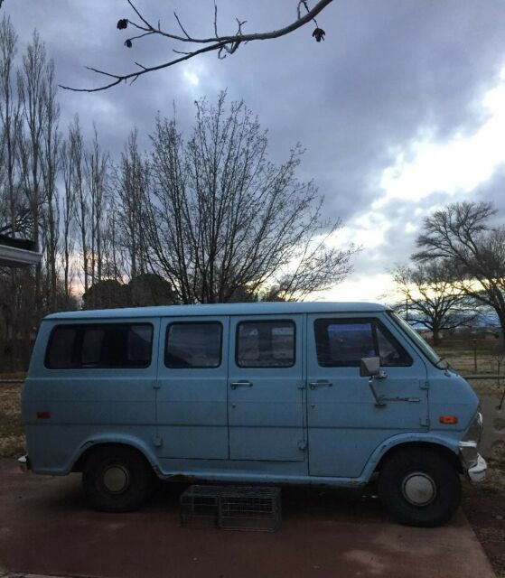 Ford E-Series Van 1970 image number 0