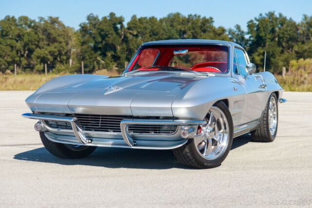 Chevrolet Corvette 1964 image number 32