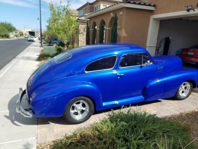 Chevrolet Fleetline 1947 image number 10