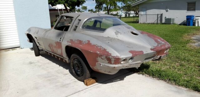 Chevrolet Corvette 1964 image number 18