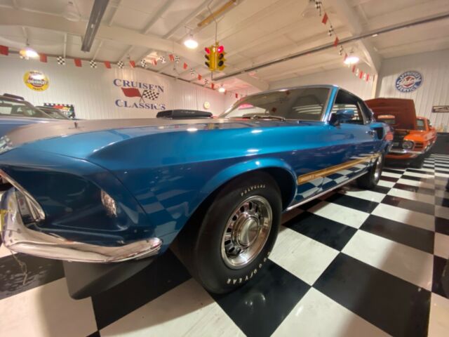 Ford Mustang 1969 image number 2