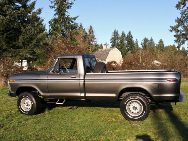 Ford F-250 1973 image number 2