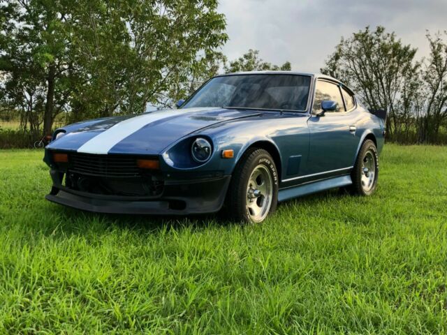 Datsun Z-Series 1975 image number 1