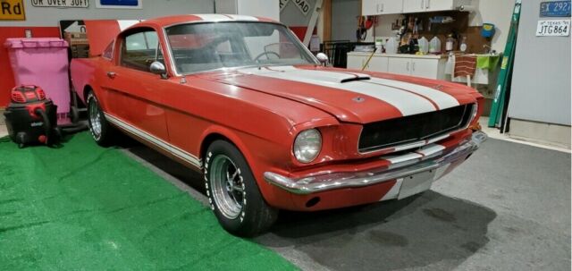 Ford Mustang 1965 image number 0