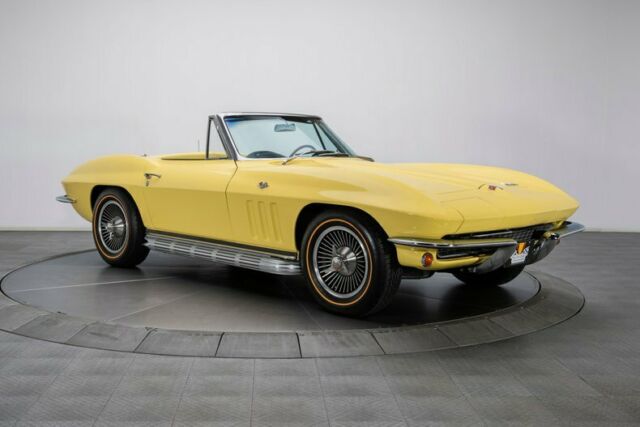 Chevrolet Corvette 1966 image number 10