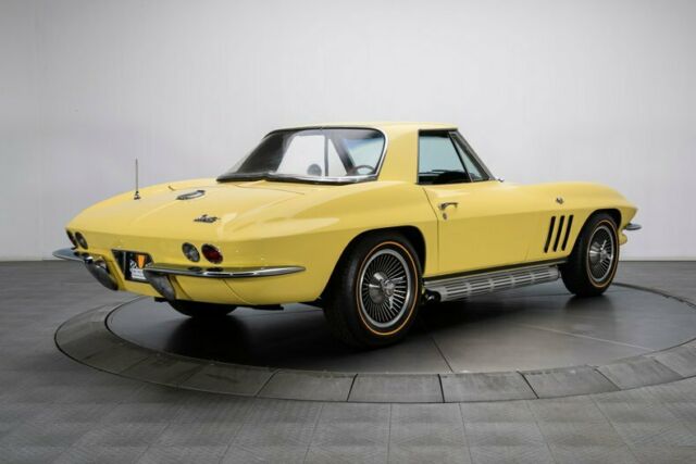 Chevrolet Corvette 1966 image number 33