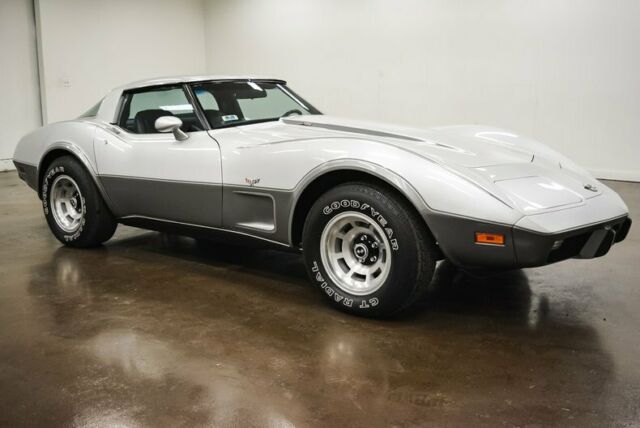 Chevrolet Corvette 1978 image number 23